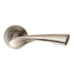 Eurospec SWL1121SSS Steelworx SWL Breeze Lever On Rose (LEAD TIME: 2-3 DAYS)